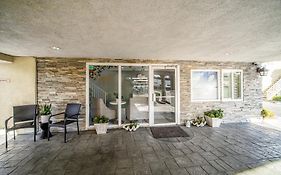 Little Inn By The Bay Newport Beach Hotel